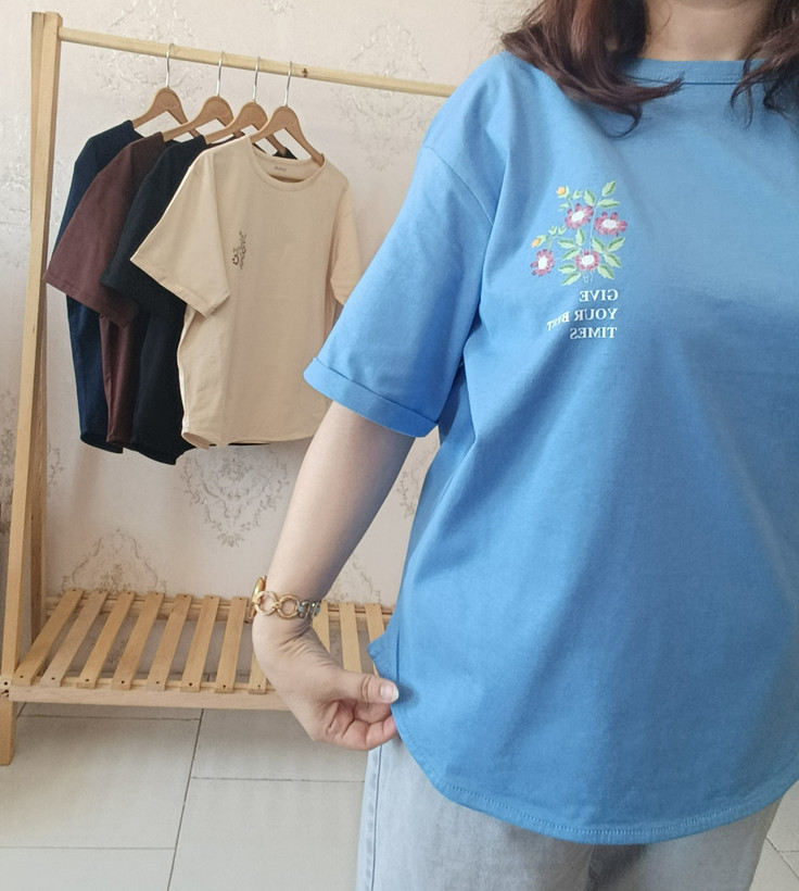 تیشرت زنانه طرح گل | مناسب استایل روزمره و کژوال